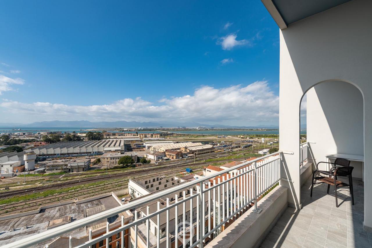 Enchanting Panoramic Retreat Cagliari Buitenkant foto